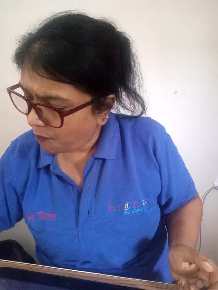 Private Show at wrk gets full naked - video by Indian-Hailey-1977 cam model