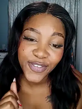 Surprise 😍🧡💋– charmainexxx kameramodell videója