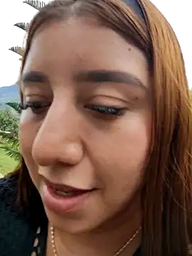 MASTURBATING UNTIL I SQUIRT - video by Eva_brunete1 cam model