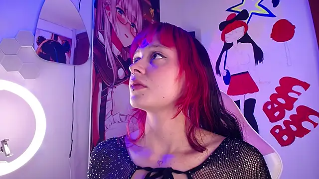 My sexy body with heels - video by bombom_6 cam model