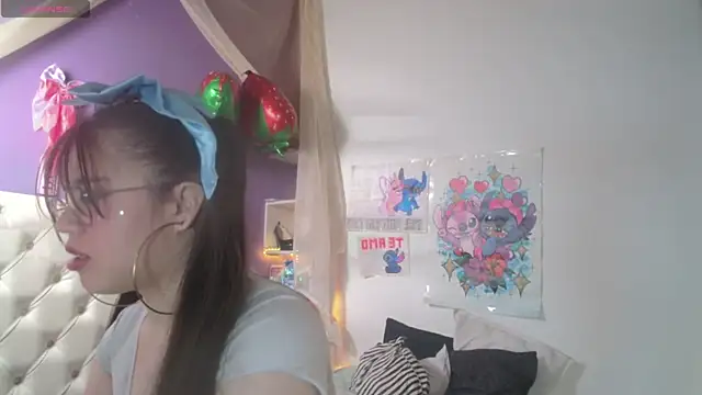 very milk and crem in pussy - video by Ingrid_Casas cam model