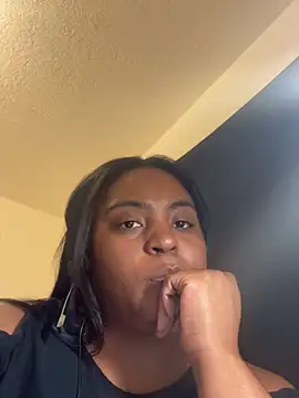 [21 Apr 14:56] Private Show - video by prettlovely14 cam model