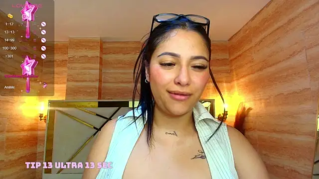 TITTY FUCK BIG BOOBS
