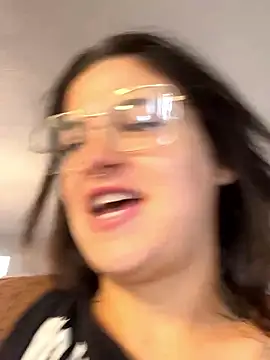 [29 Dec 12:41] balcony and indoor private - video by SafeinouterSpace cam model