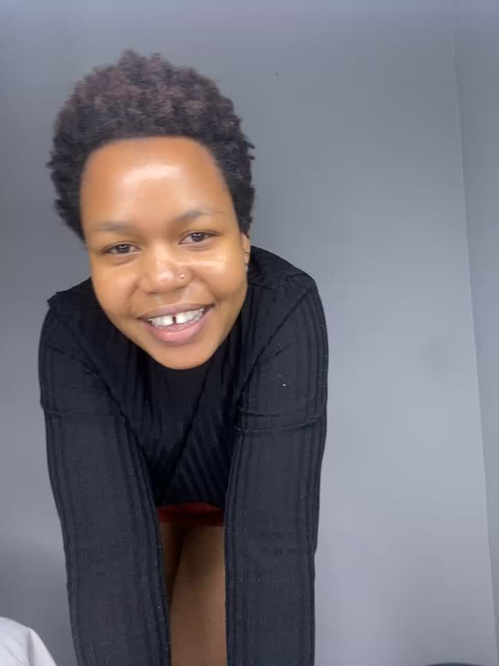 [26 Jul 21:06] Private Show doggy, reverse cowgirl bouncing tits, twerking - video GoldenAss07 kameramallilta