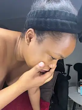 [20 Feb 23:17] Private Show squirt in your mouth face Down ass up