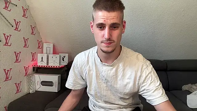 Private Show schön mit dem Schwanz spiele－カメラキャストのCookieboy88の動画