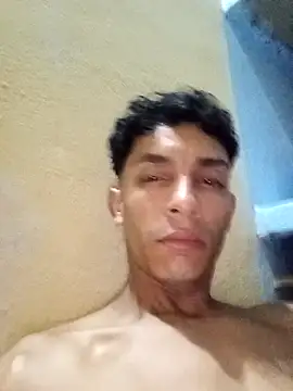 Hola como estasn - video by Jovyoneblood_26