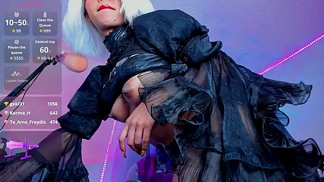 2b Fuck machine - Public Show - video by _Freydis_ cam model