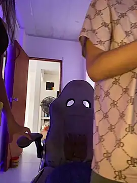 I EAT HER COWBOY ASS AND END UP CUMRING IN HER BEAUTIFUL, FAT PUSSY