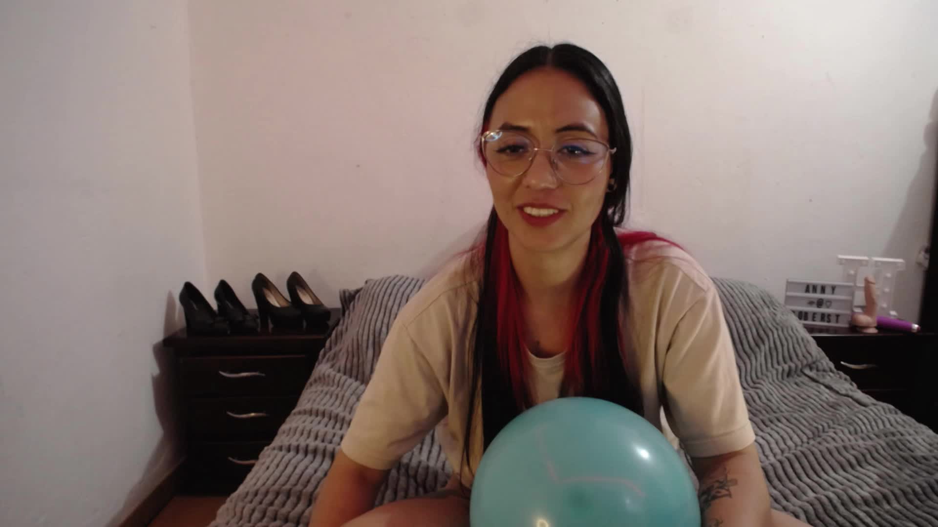 [2 Oct 21:49] Private Show - video by anny_roberts cam model