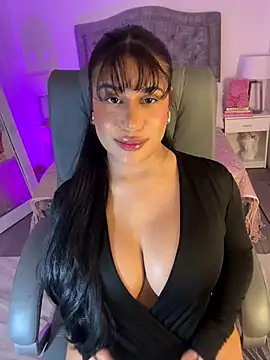 My pussy looks so wet and juicy, fucked until a good crampie 💦 - AshleyFerrer 캠 모델의 동영상