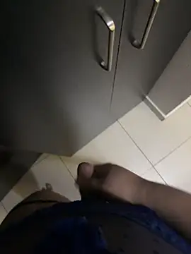 Cumming on my closets door 🤤💦