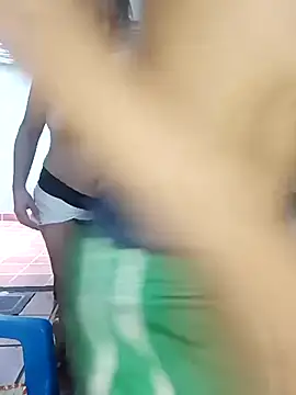 FFuck 2 sister - video by Afroditabichota cam model