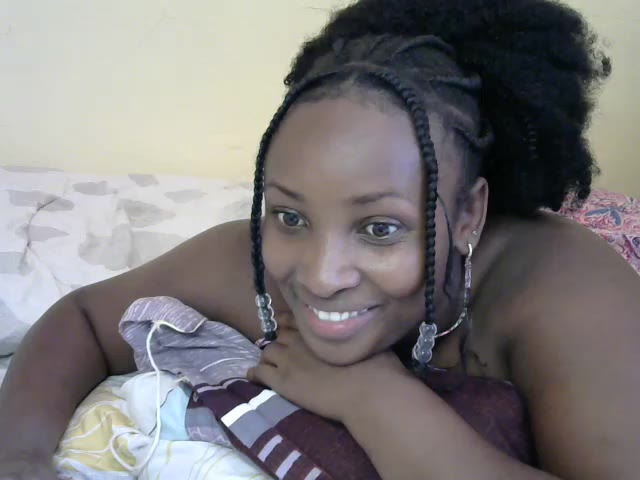 [18 Apr 11:34] Private Show - clip cu Forbidden_desire12 model videochat