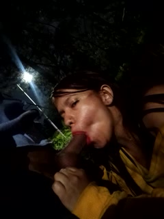 Mamada, sexo en la calle
