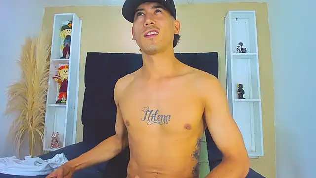 big show ass - video by Jhonn_Rhyss cam model