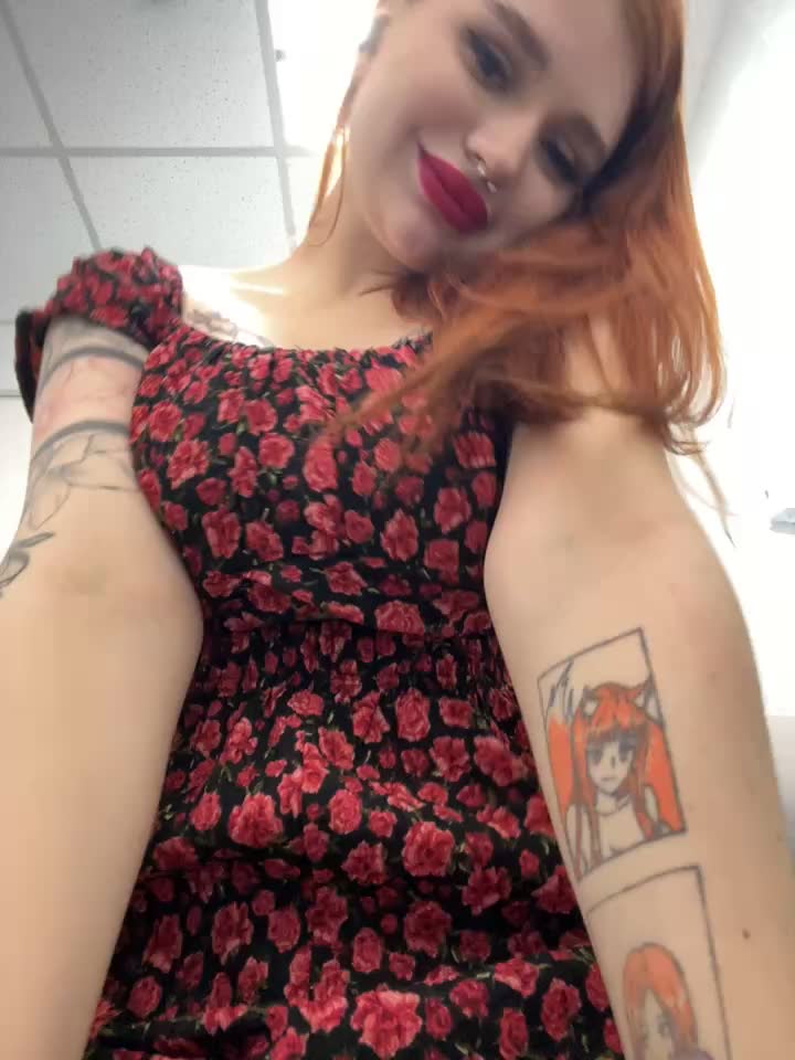 [29 Mar 14:17] Private Show - video by KarinHorny