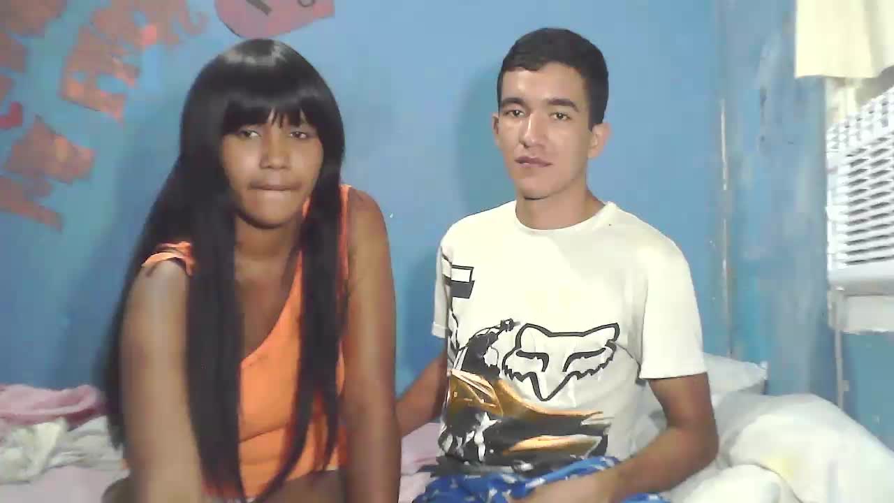 mamada sex hot - vídeo de la modelo de cam Sweetiefoxxx