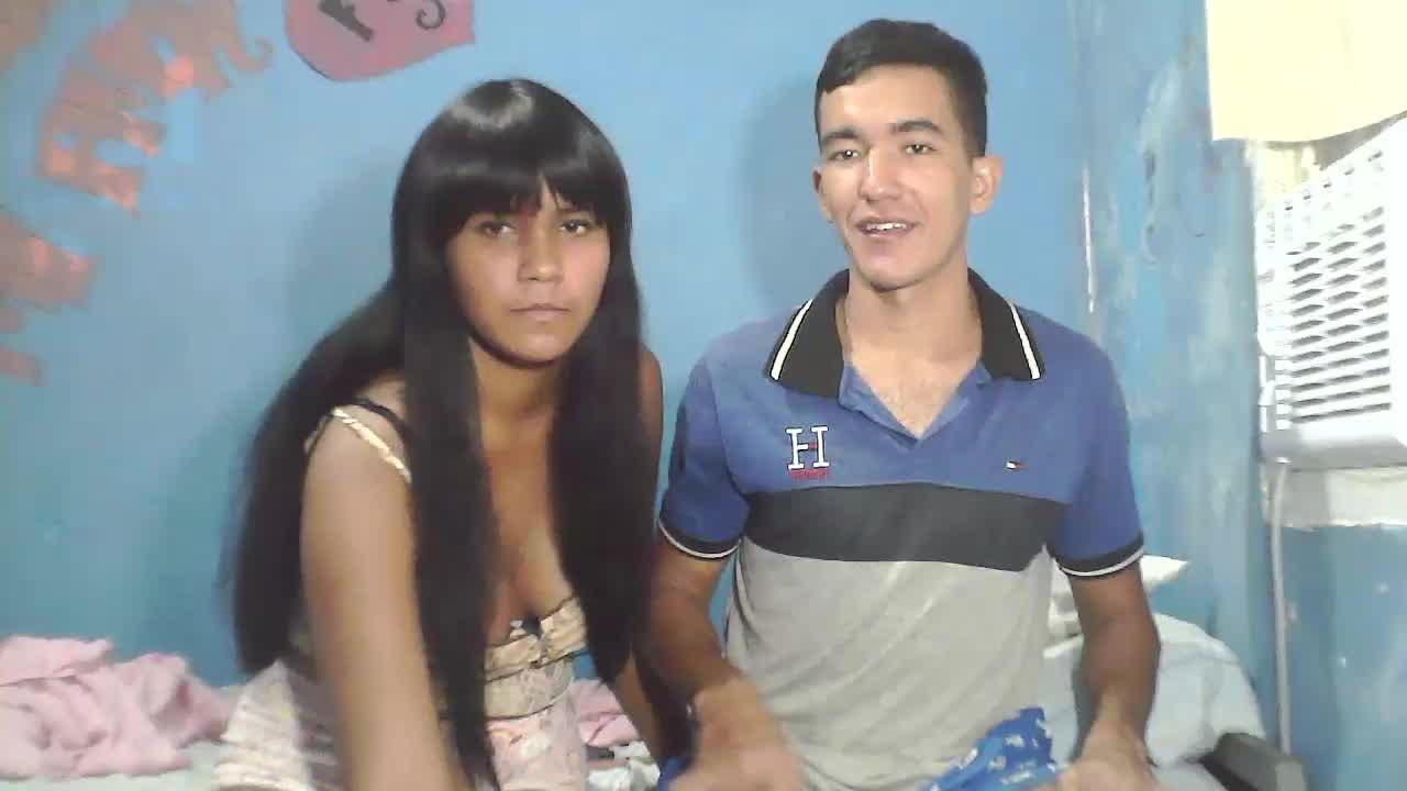 mamada sex hot - vídeo de la modelo de cam Sweetiefoxxx