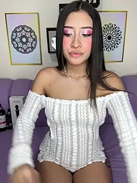 penetration with Domi and Gran Squirt💦😝 - vidéo du modèle de showcams Dalia_asad