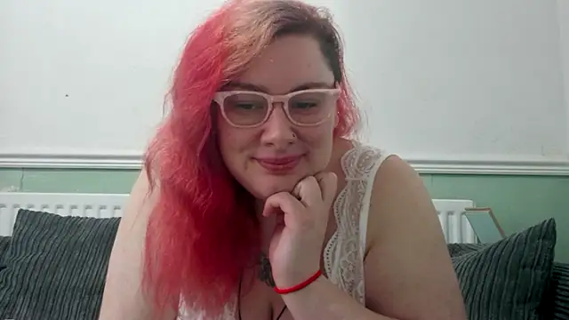 titty wank and dildo play - video by Bustycurves cam model