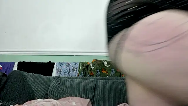 Gag play and stockings - video by Bustycurves cam model