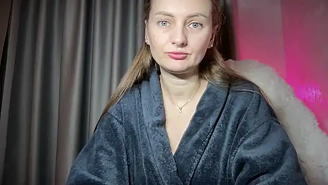 [23 Oct 06:08] Private Show - video by Viola_sweet cam model