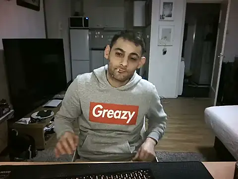 cum - video od modelky/modela mihaimichael