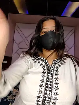 [6 Dec 01:51] Public Show - video by GFndBF cam model