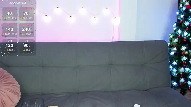 Mmm I have success with putting my dildo in the vagina - video by on_tefa cam model