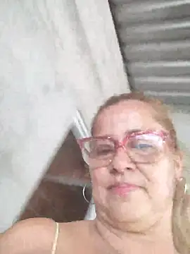 ME ENCANTA MIS TETAS