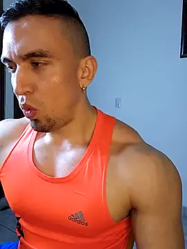 Absolute conttrol of my open ass, my legs tremble - video by jhay-crux cam model