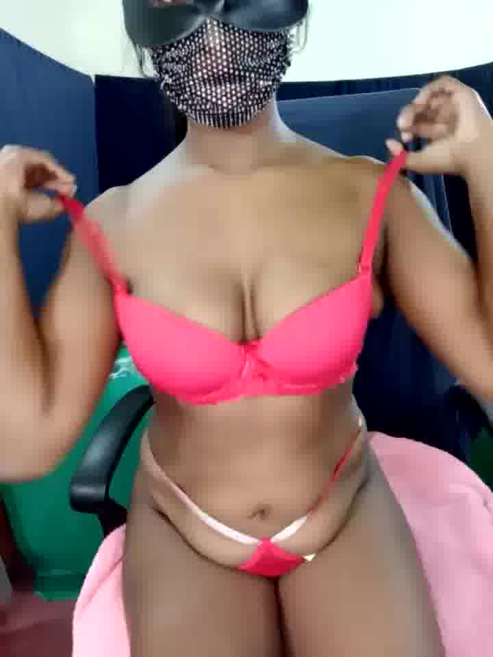 [25 Oct 06:06] Private Show fingering and strong squirt - video by Midnight_Blossom cam model