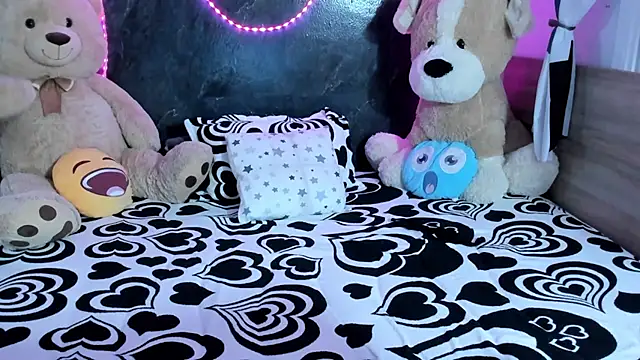 Suck fuck ! - video di AmandaDudley modella di cam