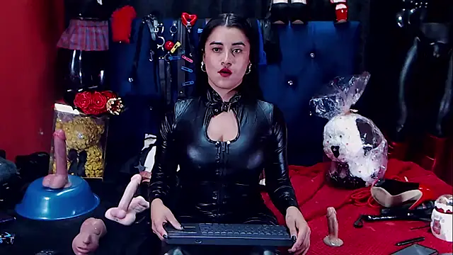 This is how I like to punish slaves