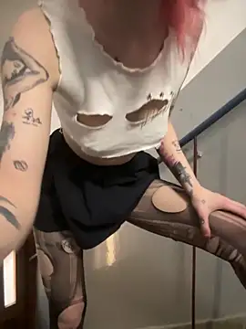 Public Show iN aN eBTRANCE - video by Alex_Fck cam model