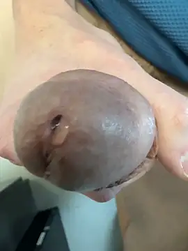 [10 Nov 10:15] Public Show - video by 34thwonder cam model