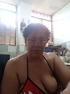 Dedo en el coño. En cuatro, ver culo - Vídeo de Pupi-Lanegra, modelo de vídeos