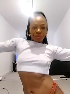 [10 Mar 16:20] Public Show - Vídeo de Cinderellajewelsofficial, modelo de vídeos