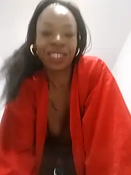 [6 Apr 10:41] Public Show - Vídeo de Cinderellajewelsofficial, modelo de vídeos