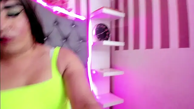 Cum Hot– Natasha_Hart kameramodell videója