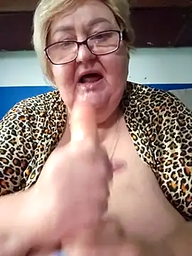 [9 Jul dildo pussy - video av Awn290668 cam model