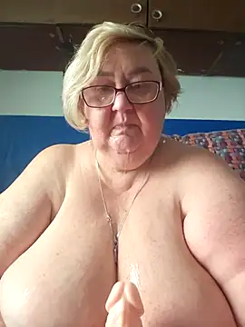 [25 Aug 11:13] Private Show - video av Awn290668 cam model