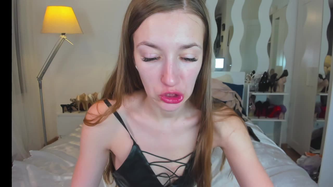 getting naughty - KateRedgar adlı kamera modelinin videosu