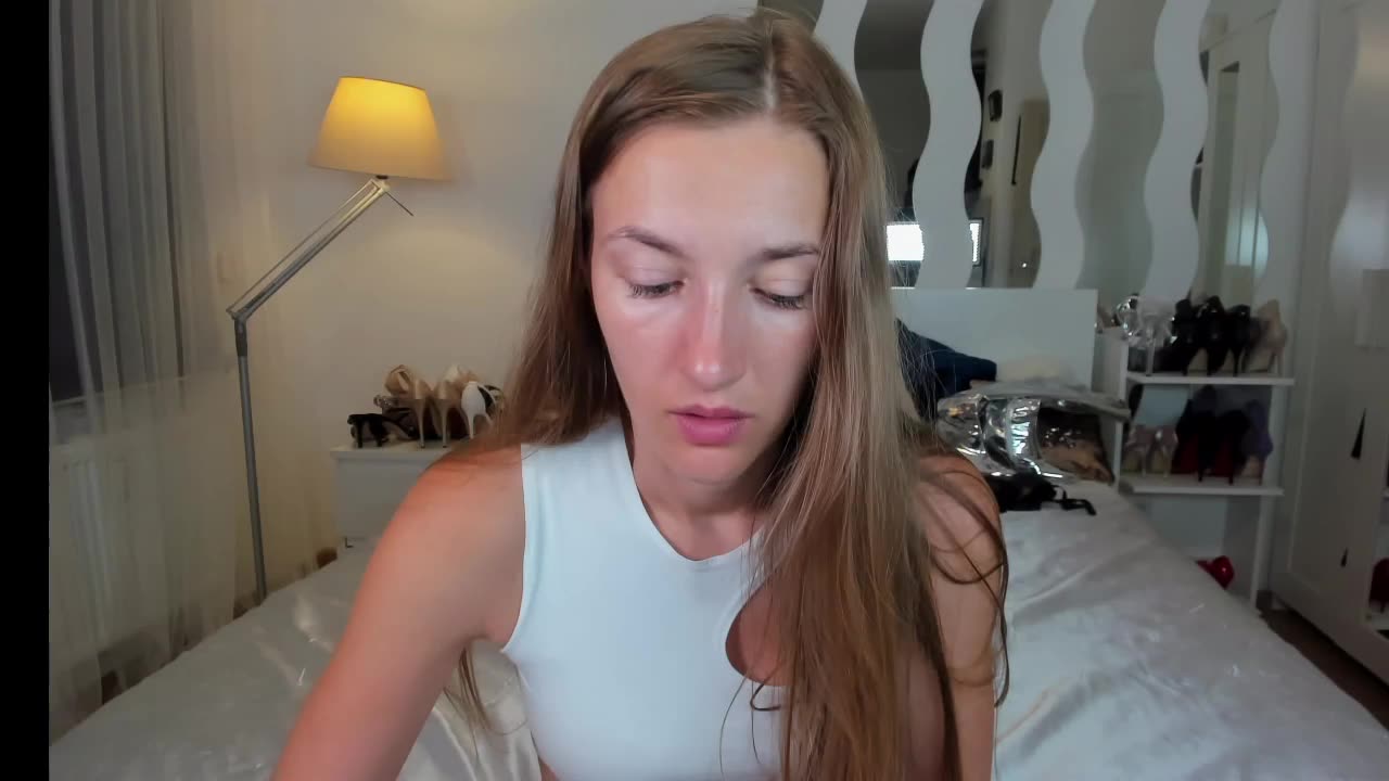 play with sissy - KateRedgar adlı kamera modelinin videosu