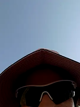 [25 Jun 08:16] Public Show - video by kellyterapy cam model