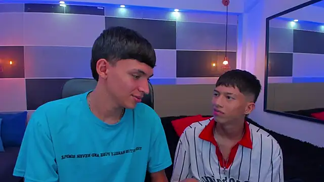 Great fucked and hard for Juan - video by Juan_Nd_Steven cam model