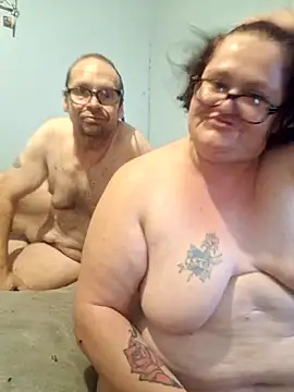 Waking him up – video od webkamerové modelky mcv131985