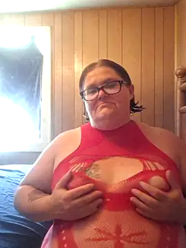 Outside slutty outfit and cucumber 🥒 pussy! – video od webkamerové modelky mcv131985